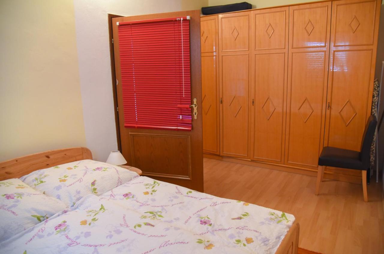 Apartments Haus Hagen Шибеник Екстер'єр фото
