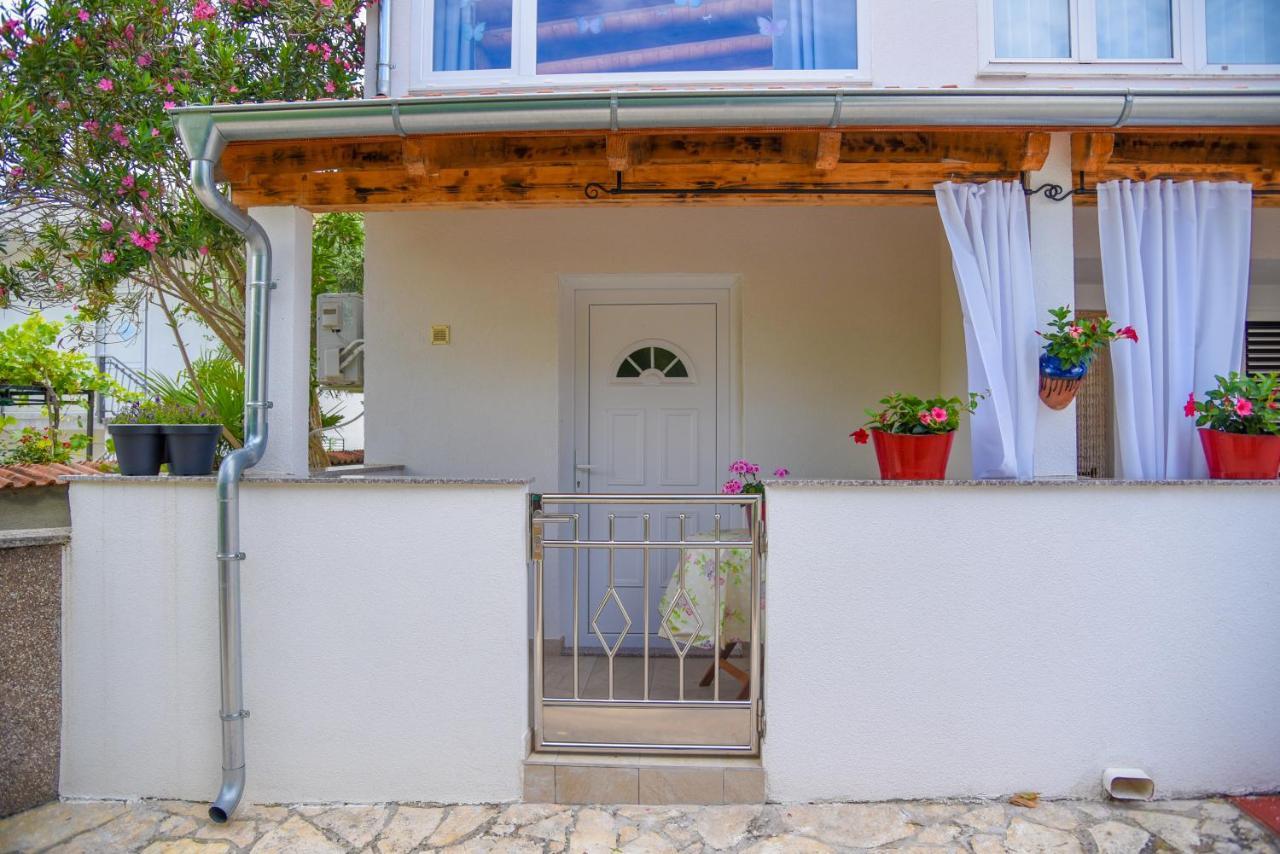 Apartments Haus Hagen Шибеник Екстер'єр фото